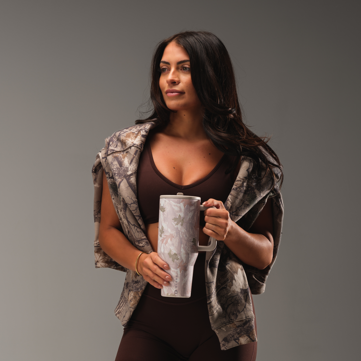 camo-32oz-946ml-m8 TRVL32-Camo-5-WPI.png